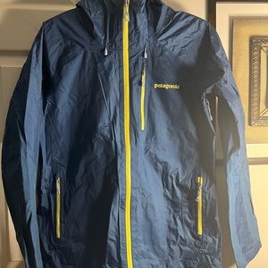 Patagonia torrent Shell Rain Jacket